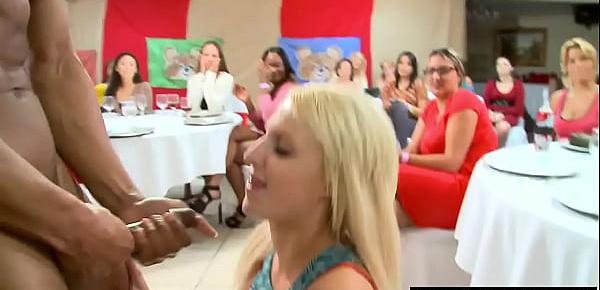  Cumloving cfnm amateur dickblowing stripper